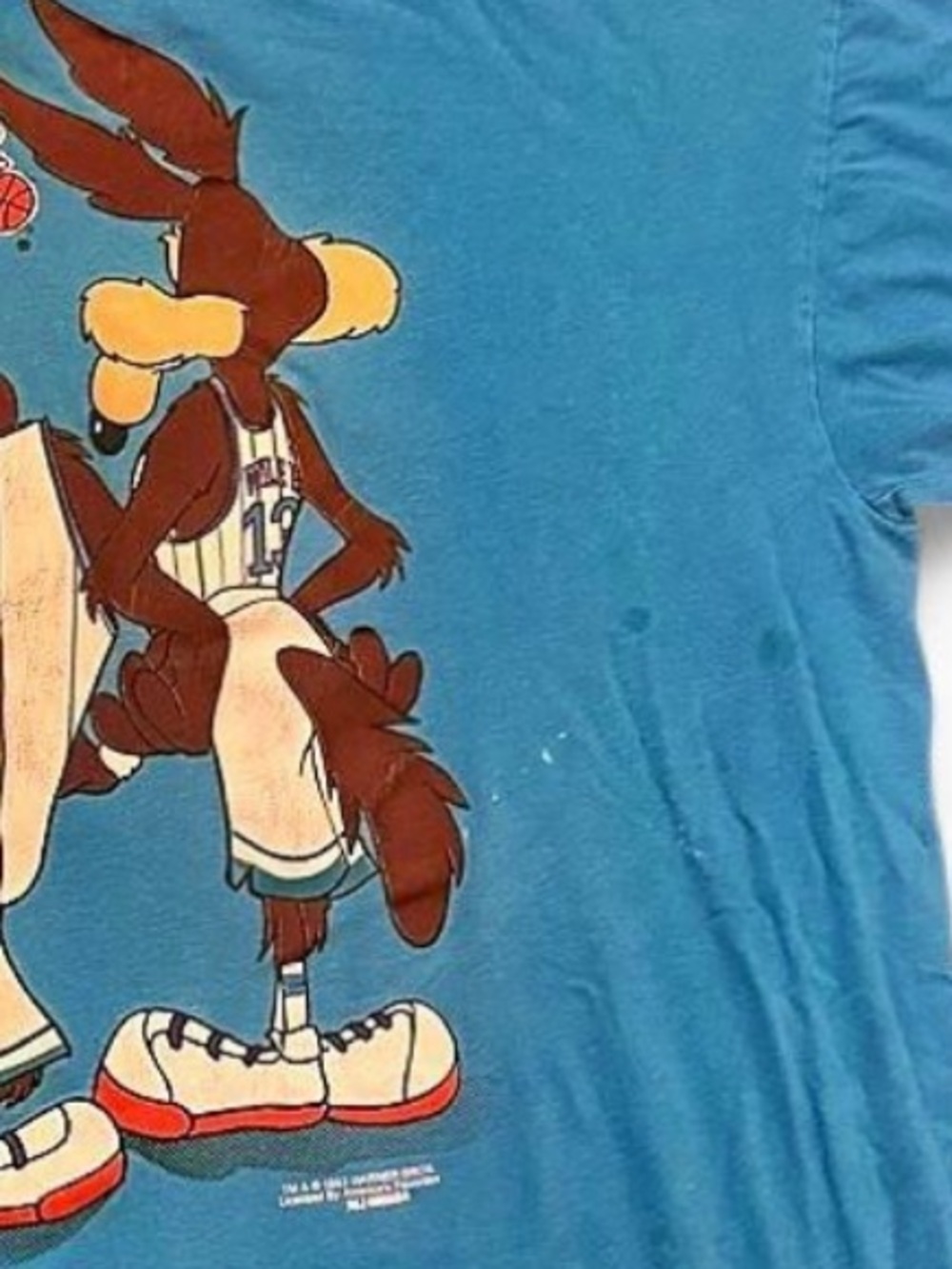 RARE Looney Tunes “Hornets” Basketball Graphic Tee, Size Large, Vintage Preowned - Picture 7 of 7